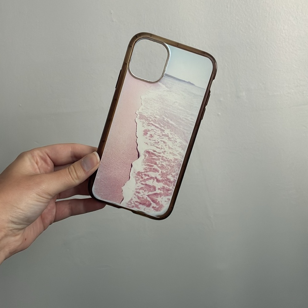 iPhone 11 case - Picture 2 of 5